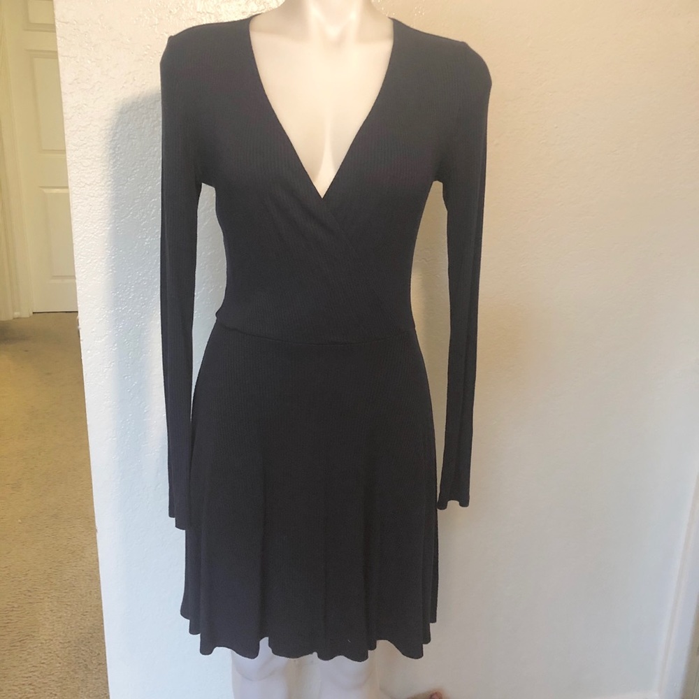 Forever 21 blue long sleeve dress